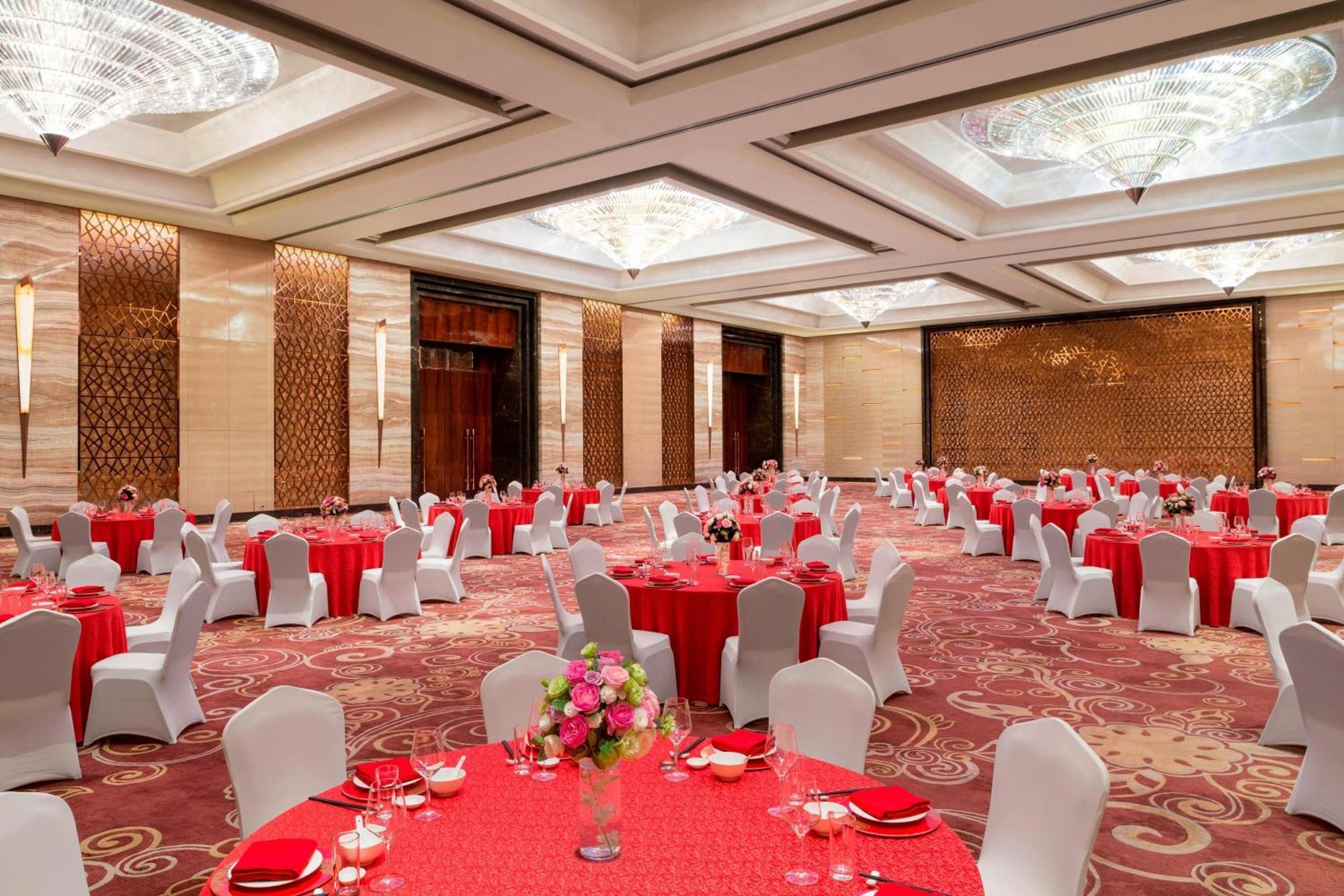 Sheraton Changchun Jingyuetan Hotel Exteriör bild